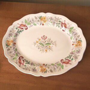 Royal Doulton Bone China Stratford oval Platter EUC